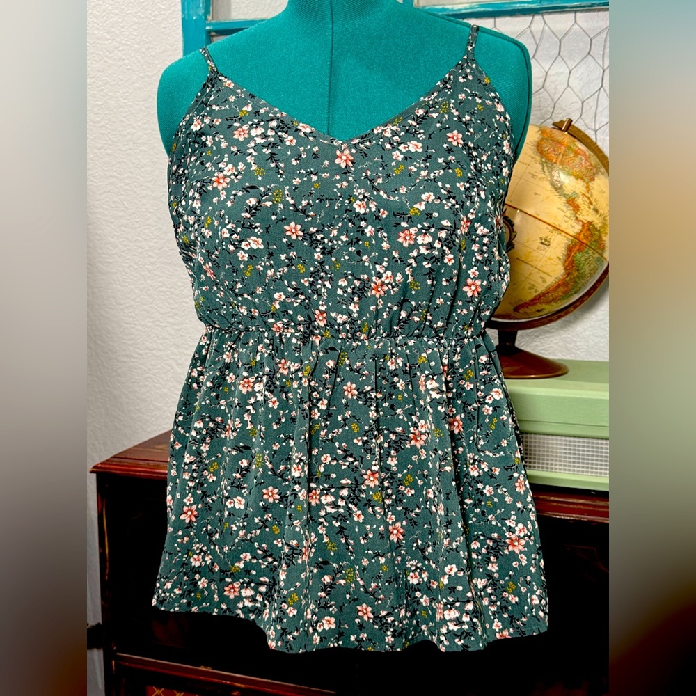 Floral Green Women's Tank Top